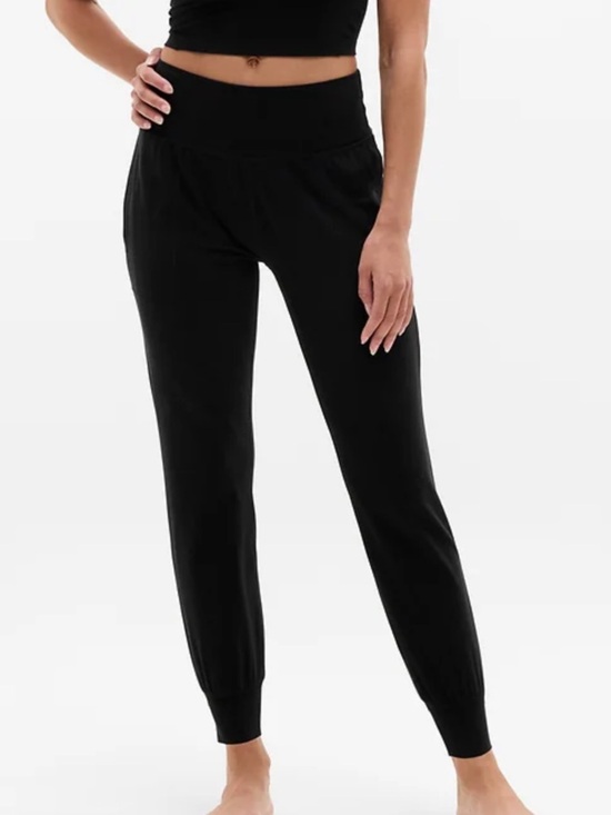 Athleta Pants - ATHLETA Salutation High Rise Jogger Black Size Small
